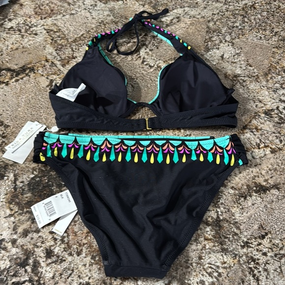 Trina Turk 2-pc black swimsuit, size 8, NWT. - Picture 2 of 5